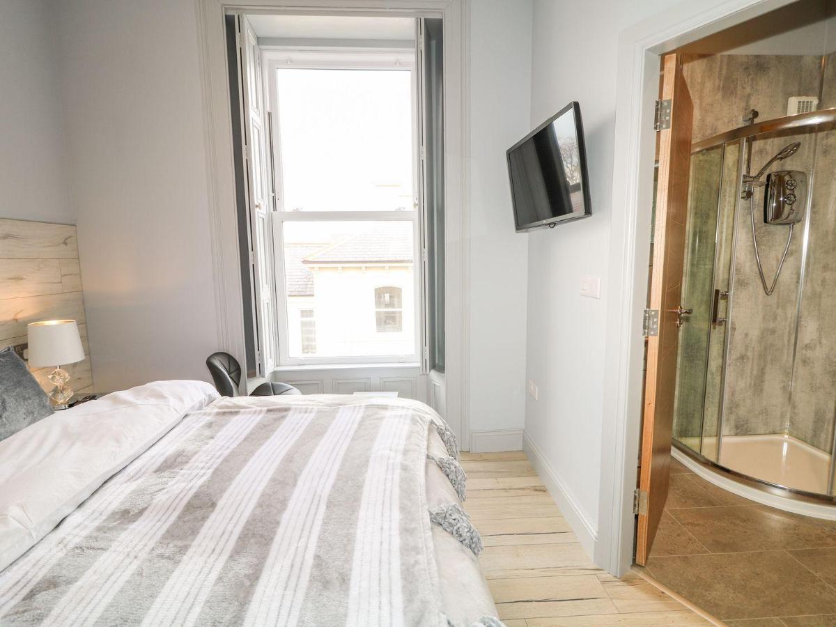 Apartamento Sea Breeze Ballycastle Exterior foto