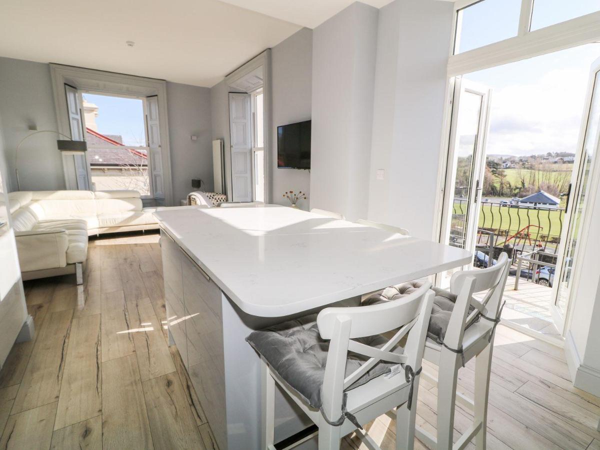 Apartamento Sea Breeze Ballycastle Exterior foto
